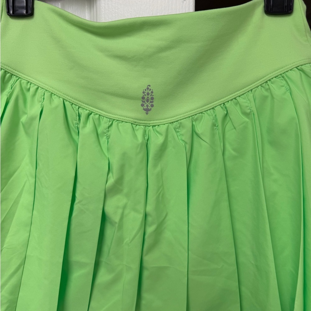 NWT FP Movement Swing Of Things Lime Pleated Skort Athletic M - Picture 10 of 16